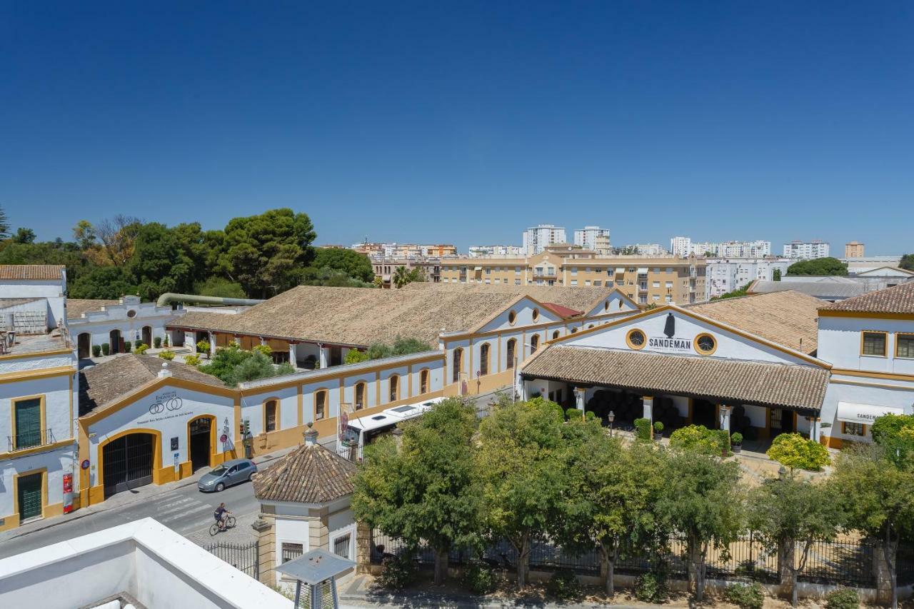 Real Escuela Home Jerez de la Frontera Exterior photo